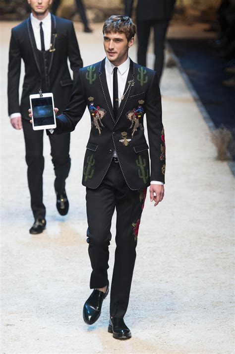 dolce gabbana homme vetement|dolce gabbana pour homme.